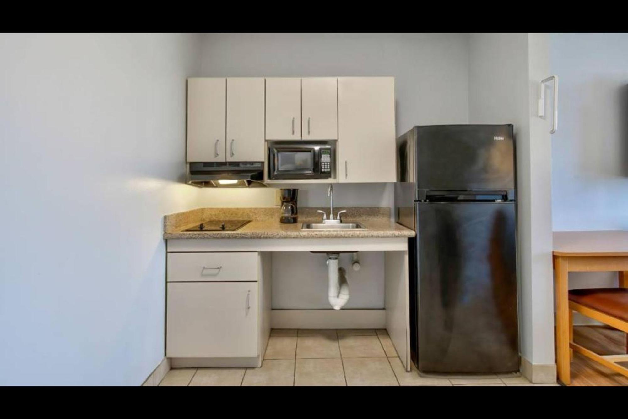 Oyo Townhouse Sulphur,La Extended Stay Eksteriør bilde