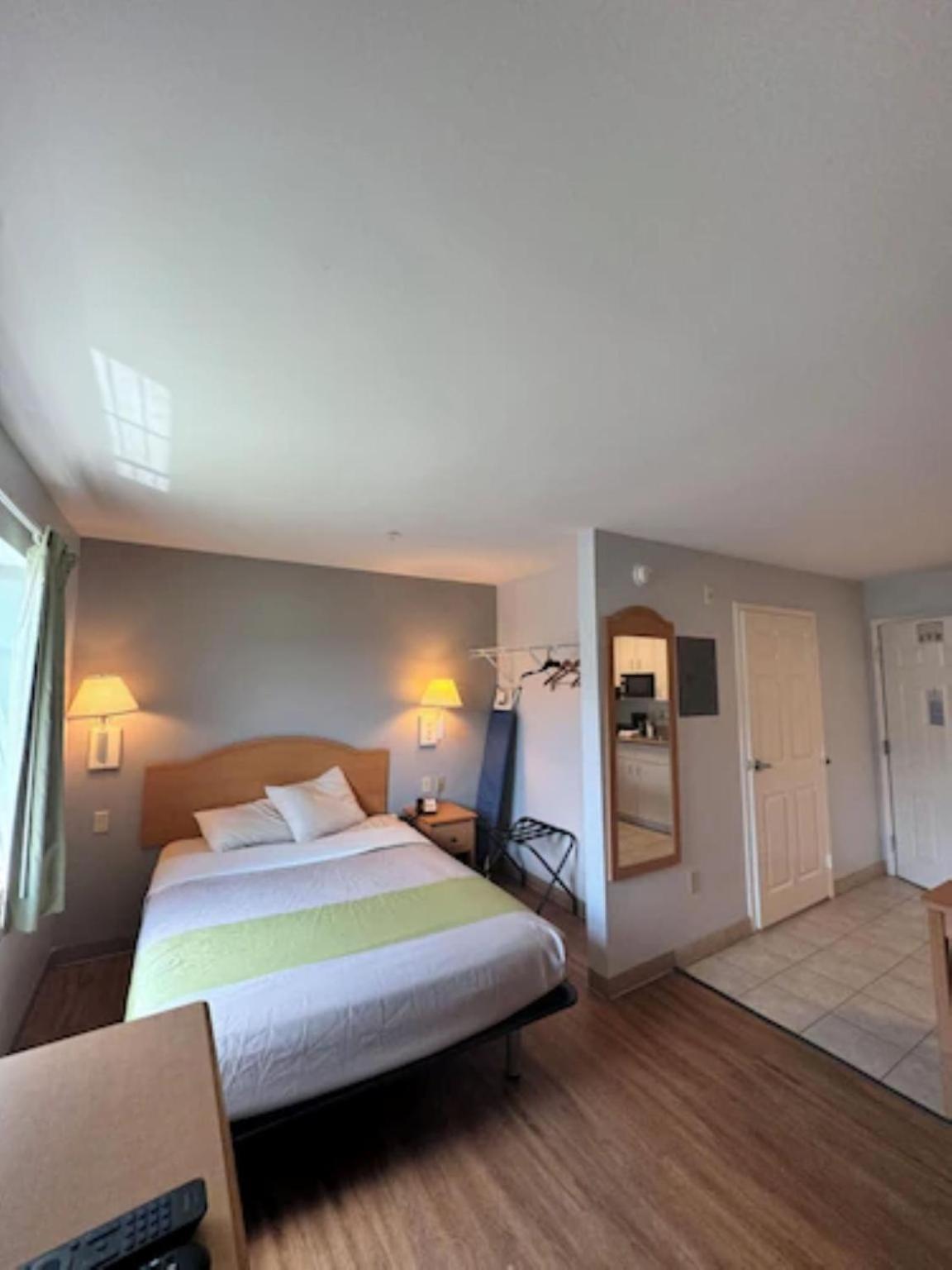 Oyo Townhouse Sulphur,La Extended Stay Eksteriør bilde