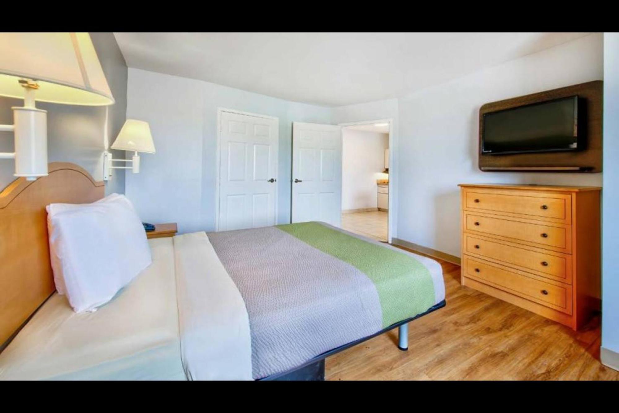 Oyo Townhouse Sulphur,La Extended Stay Eksteriør bilde